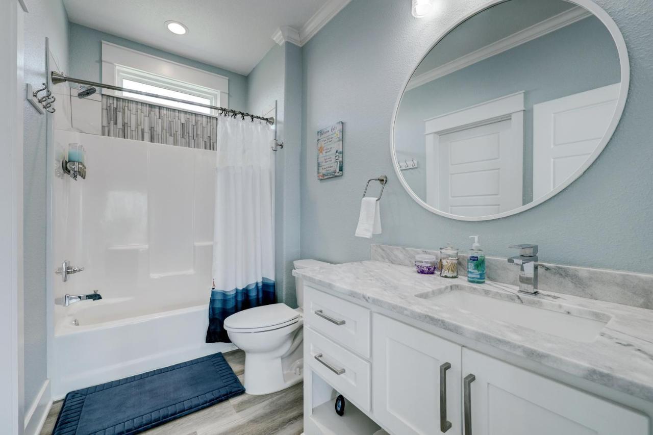Beachfront - Hot Tub - Bbq - 14 Guests Bolivar Peninsula المظهر الخارجي الصورة