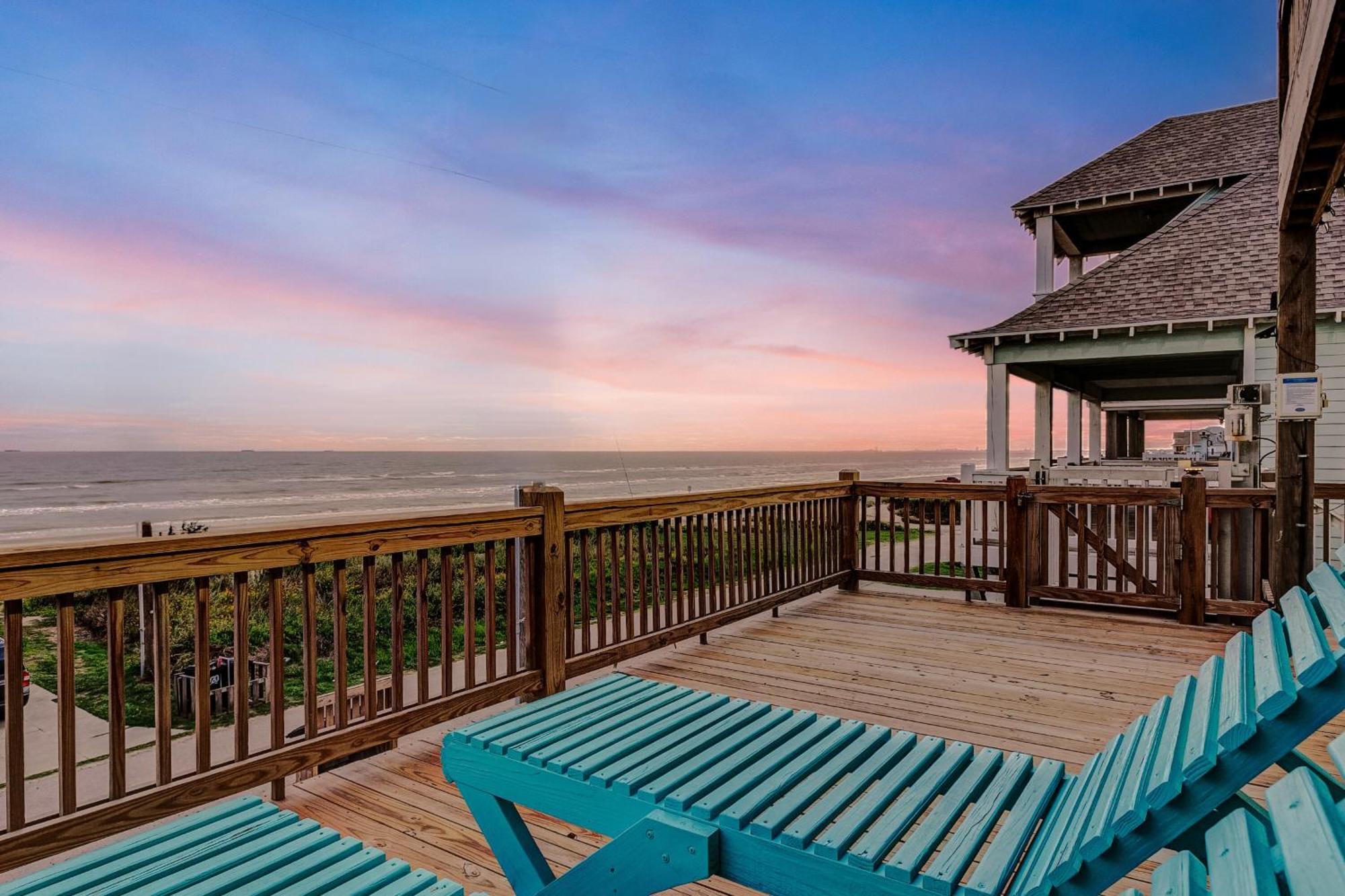Beachfront - Hot Tub - Bbq - 14 Guests Bolivar Peninsula المظهر الخارجي الصورة