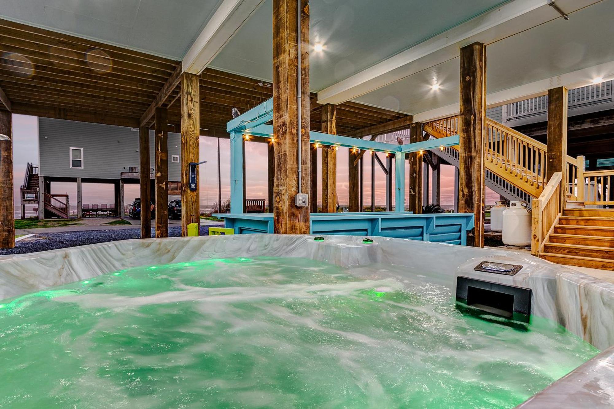 Beachfront - Hot Tub - Bbq - 14 Guests Bolivar Peninsula المظهر الخارجي الصورة